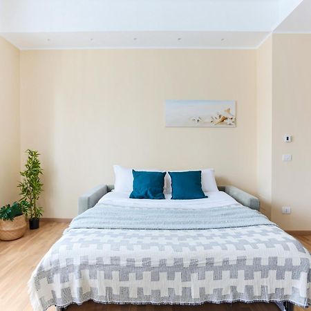 The Best Rent - Bright One-Bedroom Apartment In Corso Vittorio Emanuele II Milán Exteriér fotografie